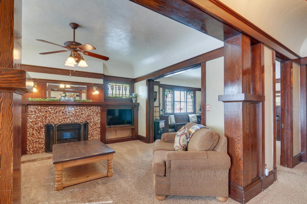 Beautiful Historic Home Near Bryce Canyon! Кэннонвилл Экстерьер фото